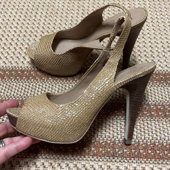 Jessica Simpson Faux Snakeskin Tan Nude Peep-Toed Slingback Platform Heels - Picture 1 of 12